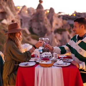 Anatelein Cave Hotel